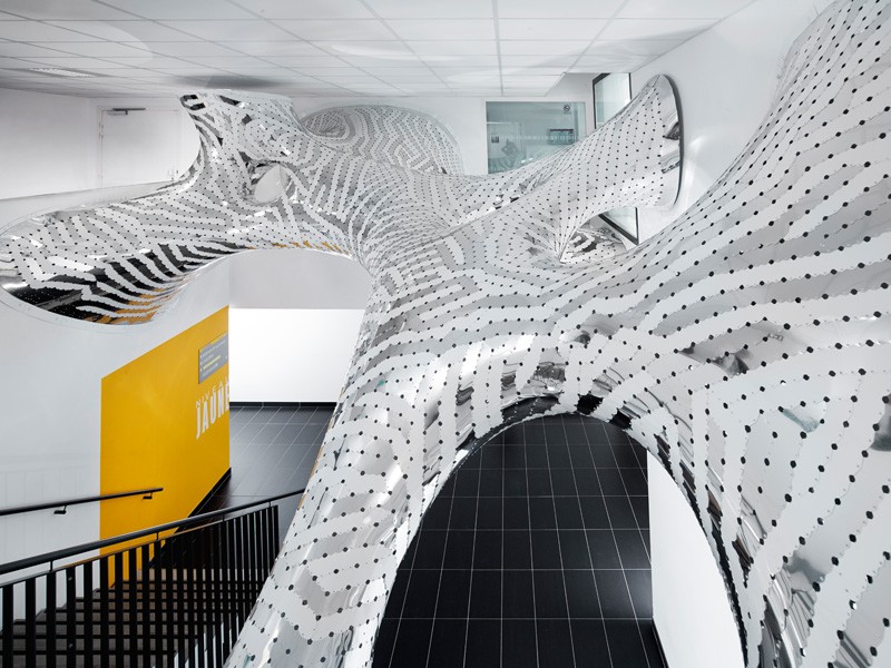 Marc Fornes / THEVERYMANY Constructs Self-Supported “Vaulted