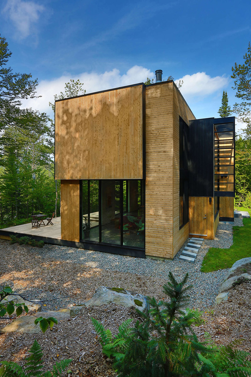 This Wood Clad House Is At Home In The Trees