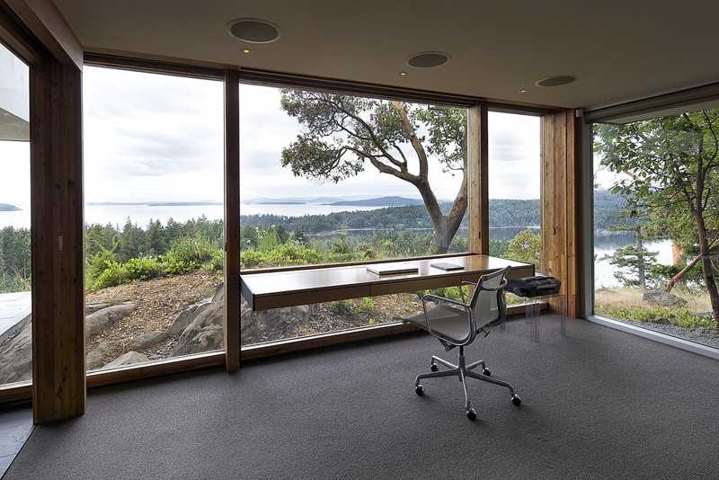 7 Examples Of Home Offices With Views