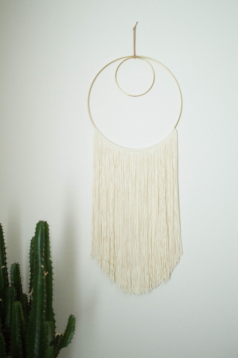 bedroom-wall-decor-wall-hangings-290117-545-03b.jpg