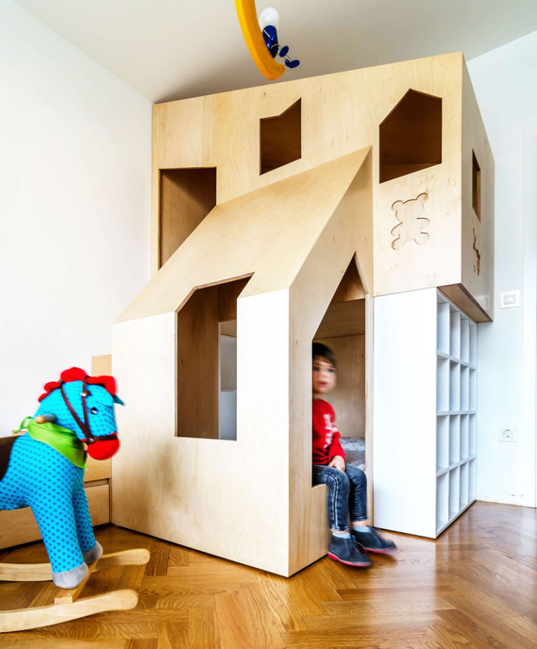 A Custom Bunk Bed Tucks Neatly Into This Small Kids Room