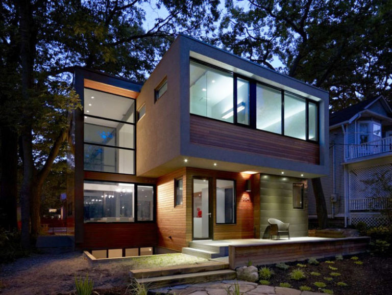 A Modern Family House Was Added To This Residential Toronto Street