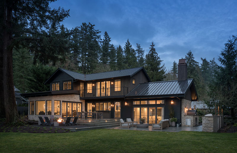 A Modern Farmhouse Makes Bainbridge Island Its Home