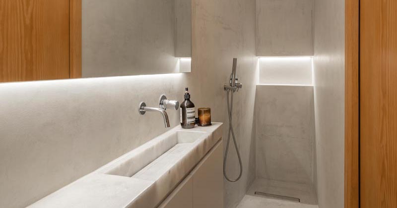 A Narrow Space Was Used To Create This Small Bathroom