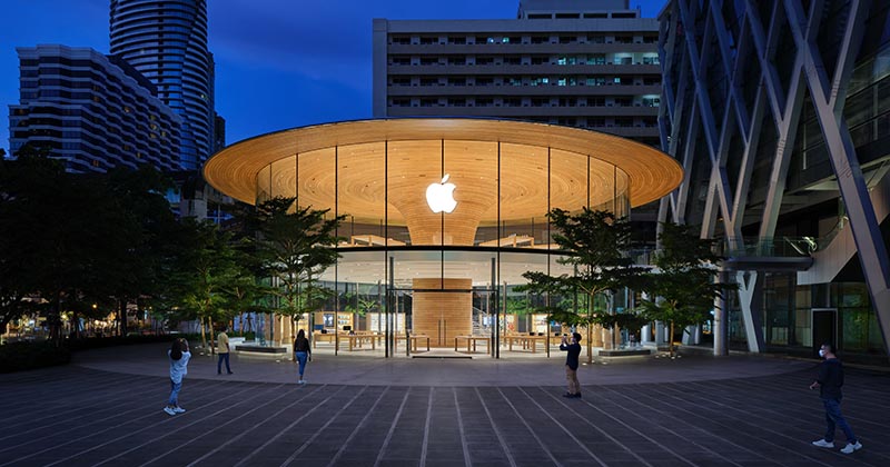 The New Apple Store In Thailand Looks Like A Vortex Of Wood