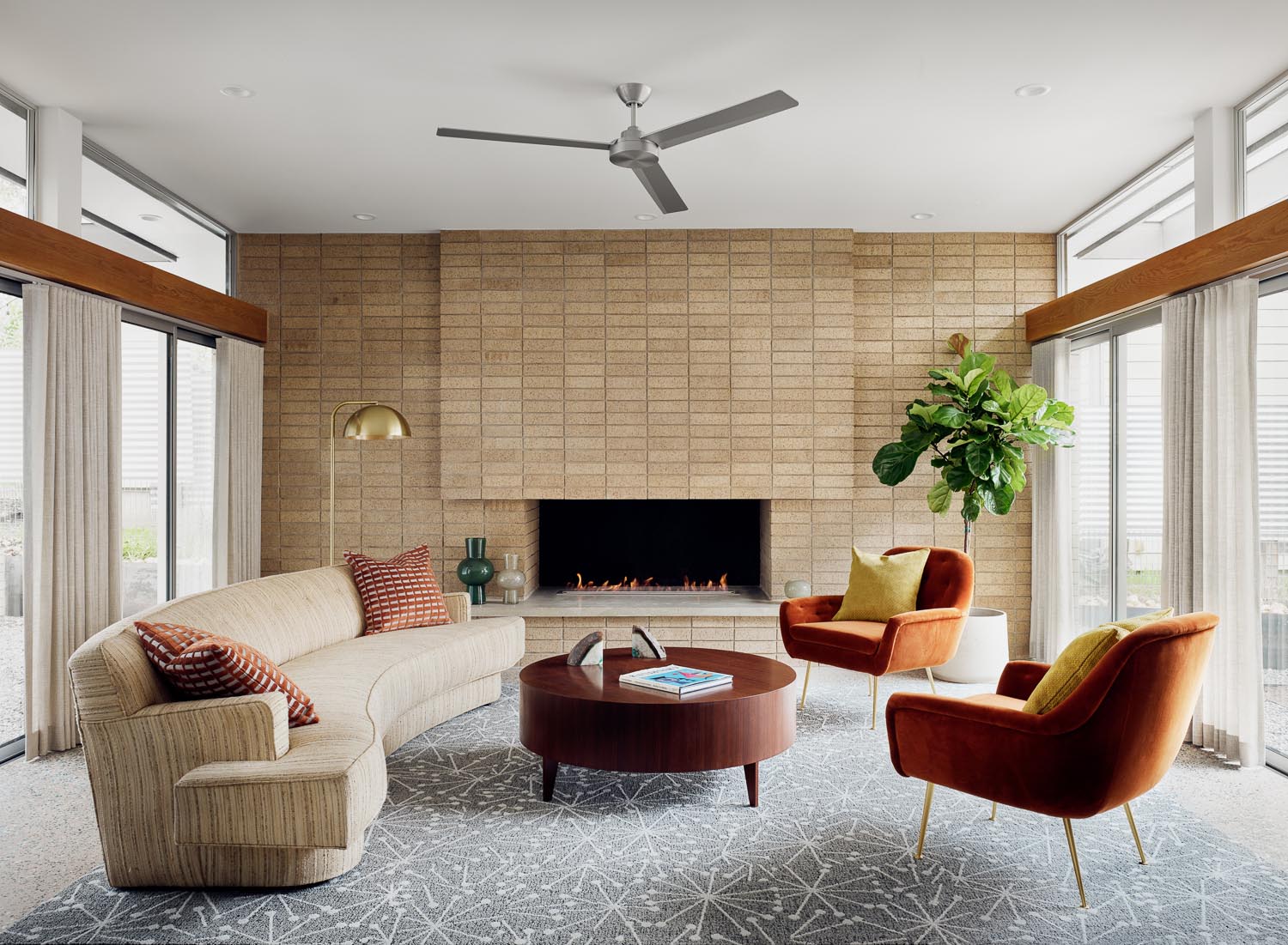 Mid Century Living Room Couch With Fireplace Idea