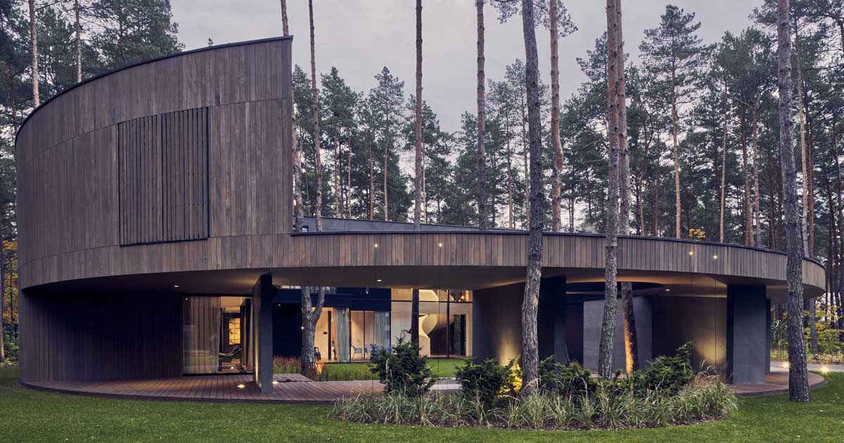 A Round House Design Inspired By A Tree Trunk