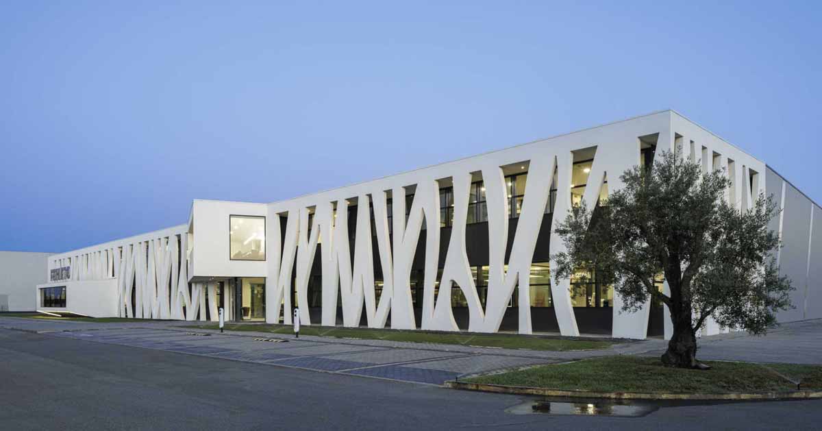 This Bread-Inspired Facade Was Designed For A Manufacturer Of Bakery Machines