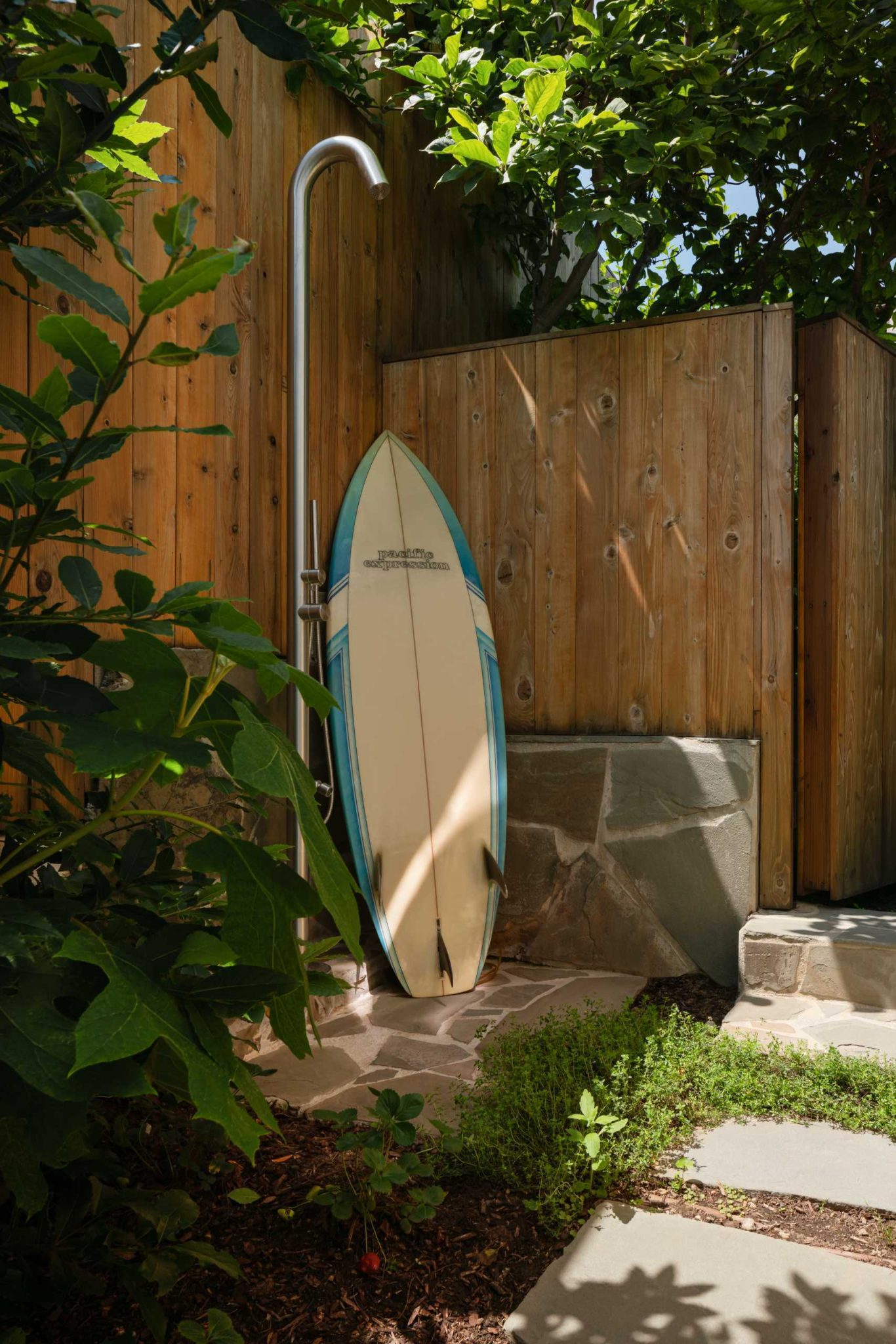 A Modern Landscape Was Designed For This Californian Backyard