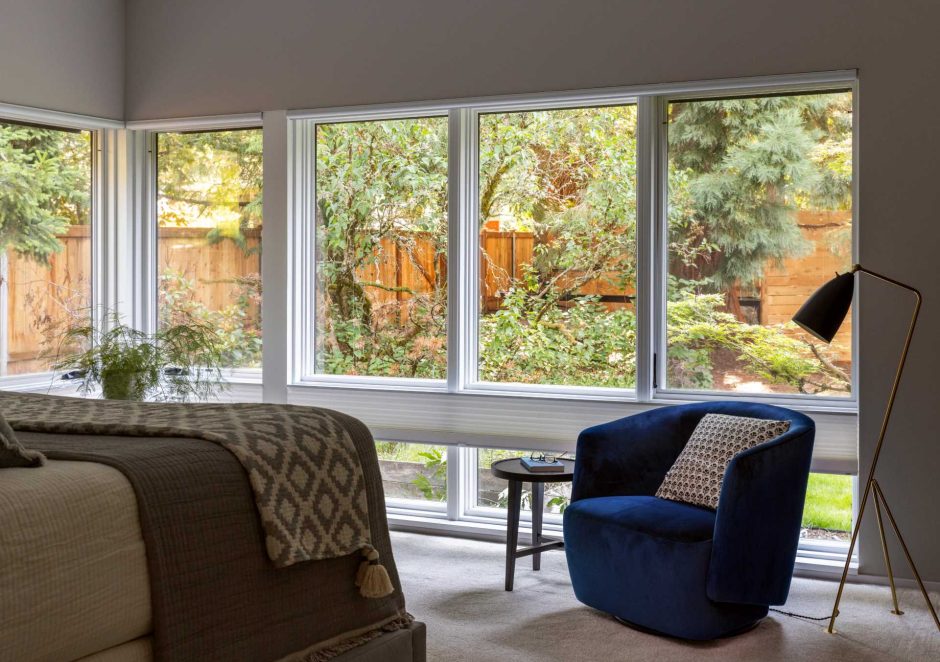 Before & After - A 1970s Home Received A Contemporary Renovation