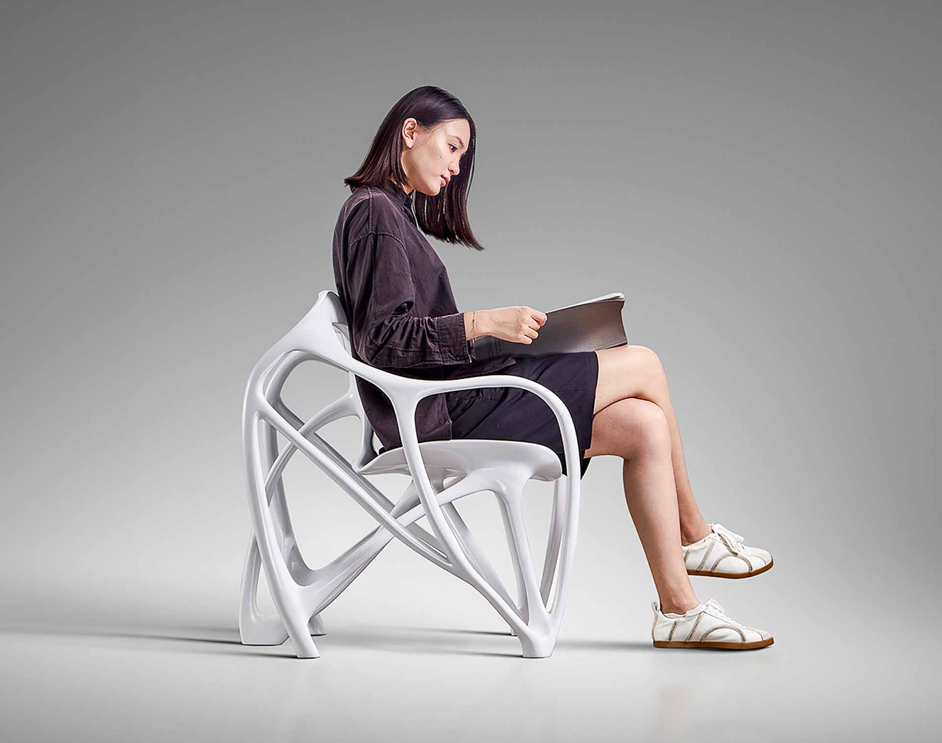 Spidique is a chair manufactured using 3D printing technology.